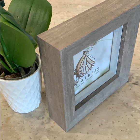 🥂Gifted Tiny House  Authentic Wine Cork frame Decor 🥂 - Picture 2 of 8